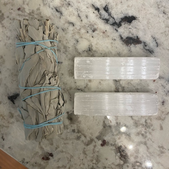 Selenite sage cleansing bundle - Picture 3 of 4
